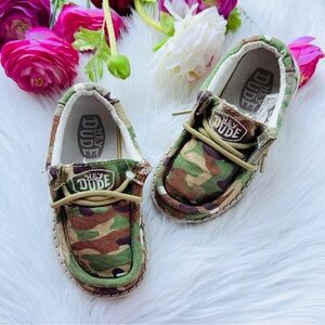 Toddler Camo Hey Dude Shoes